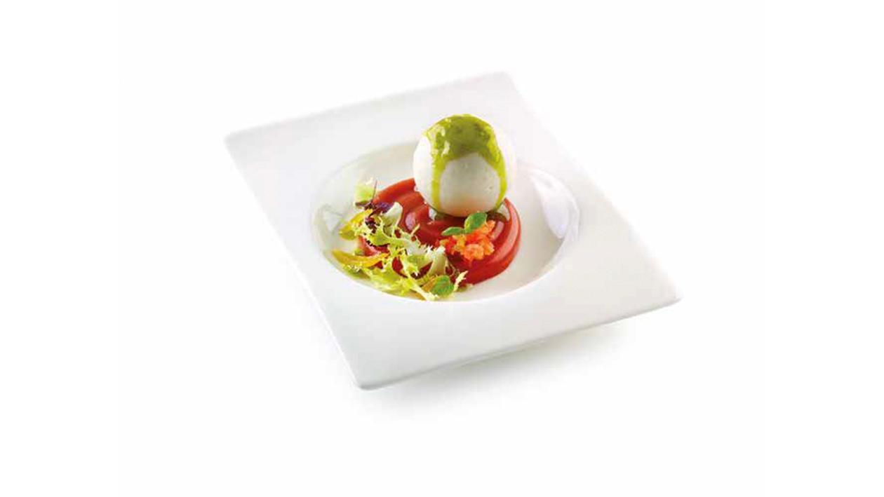 Caprese liquida con mozzarella, pomodoro e basilico – Ricetta Caprese liquida con mozzarella, pomodoro e basilico – Ricetta