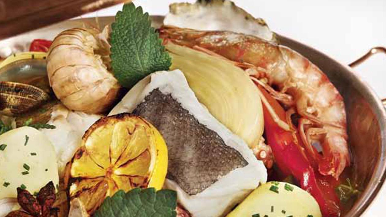 Cataplana di baccalà, limone al sale con verdure novelle – Ricetta Cataplana di baccalà, limone al sale con verdure novelle – Ricetta