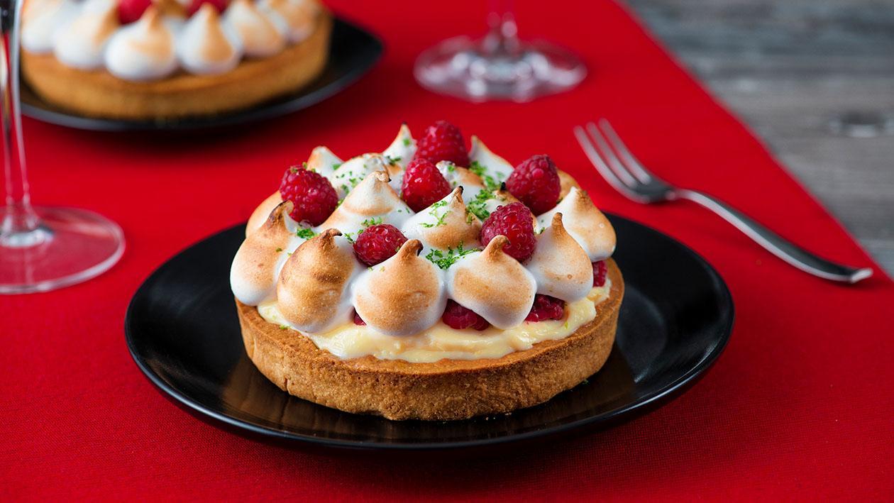 Crostatina con frolla alla curcuma crema al limone e meringa bruciata – Ricetta Crostatina con frolla alla curcuma crema al limone e meringa bruciata – Ricetta