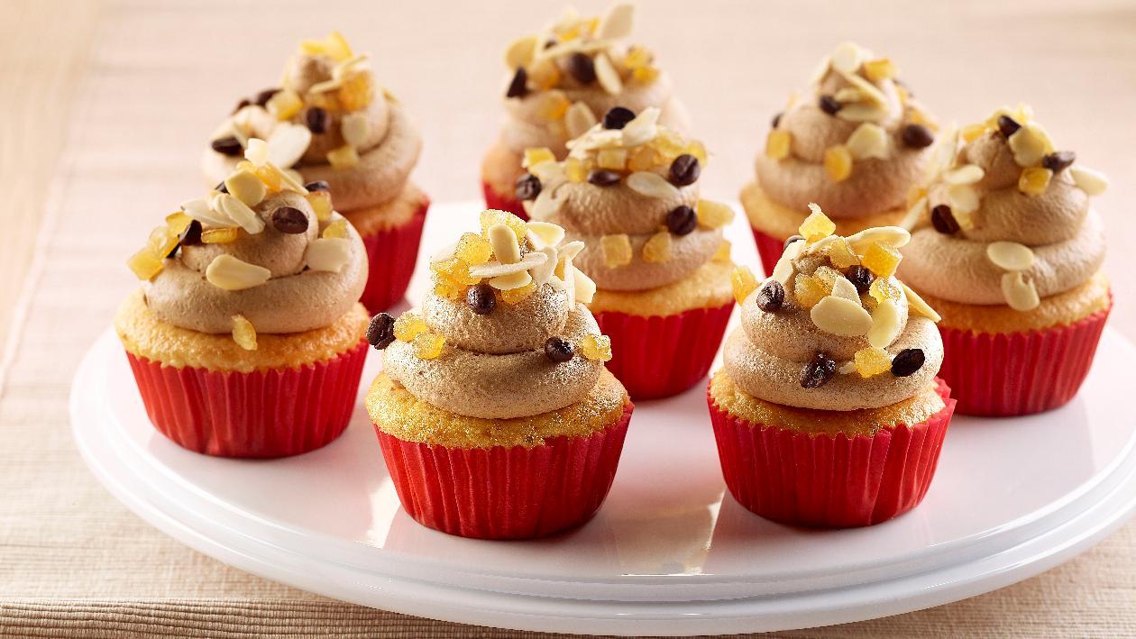 Cup Cake alle mandorle, con caffè, mandorle e arancia candita – Ricetta Cup Cake alle mandorle, con caffè, mandorle e arancia candita – Ricetta