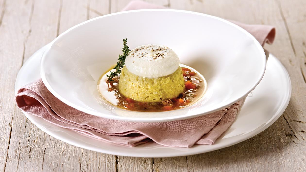 Flan di cardi con brodetto di capretto e spuma di formaggio caprino – Ricetta Flan di cardi con brodetto di capretto e spuma di formaggio caprino – Ricetta
