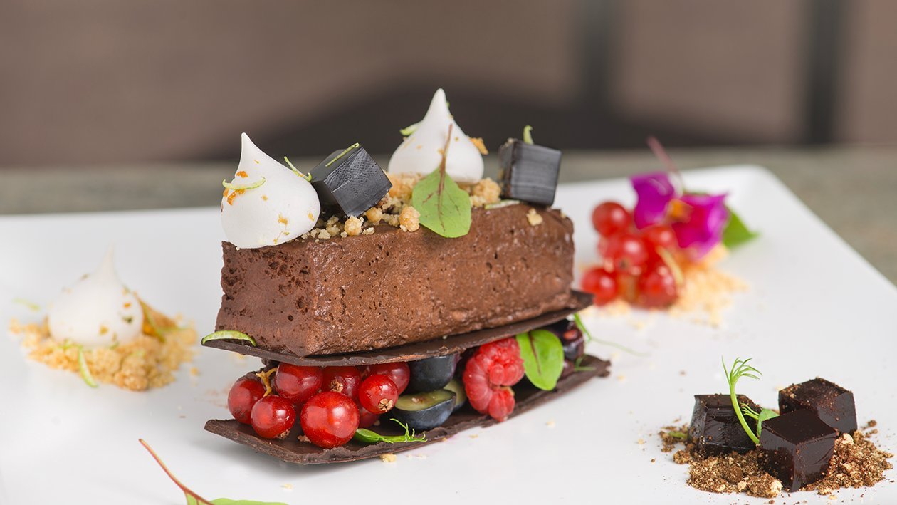 Lingotto di cioccolato rum agricolo con gelèe di caffè – Ricetta Lingotto di cioccolato rum agricolo con gelèe di caffè – Ricetta