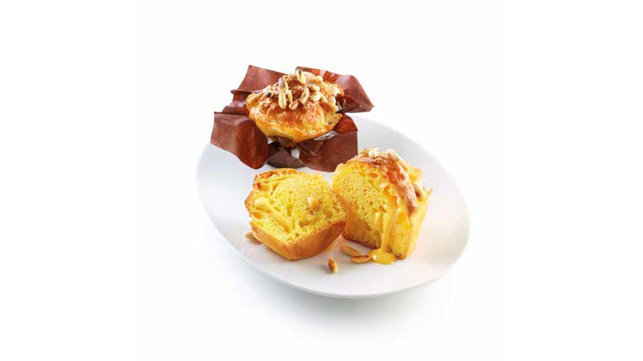 Mini muffin al formaggio e pinoli – Ricetta Mini muffin al formaggio e pinoli – Ricetta