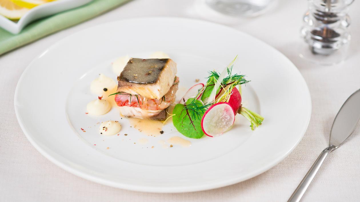 Sandwich di ricciola con gamberi rossi e purè di patate al limone – Ricetta Sandwich di ricciola con gamberi rossi e purè di patate al limone – Ricetta
