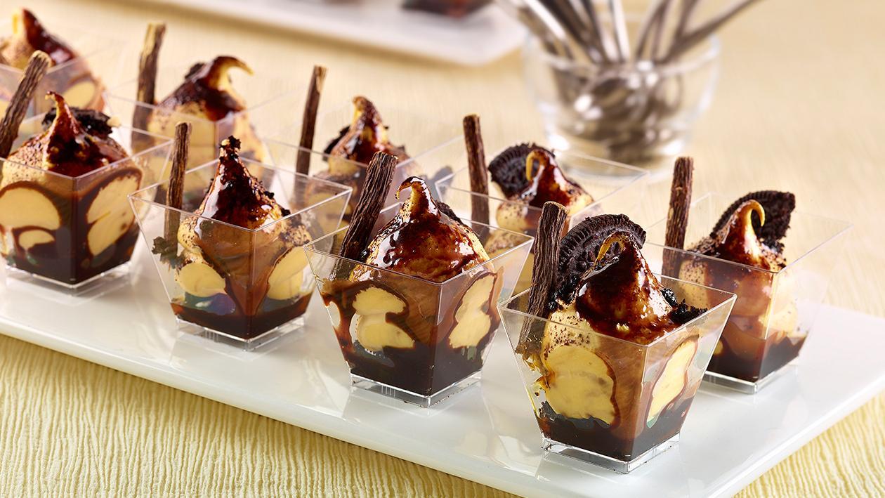 Tiramisù con caffè, biscotti al cioccolato e liquirizia – Ricetta Tiramisù con caffè, biscotti al cioccolato e liquirizia – Ricetta