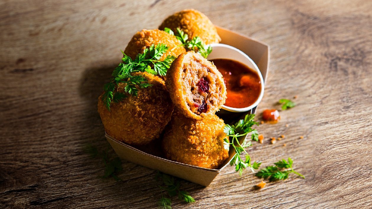 Pīles gaļas kroketes ar aso mērci – Recepte Pīles gaļas kroketes ar aso mērci – Recepte
