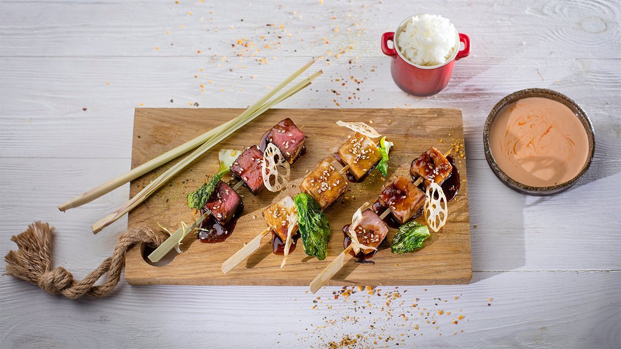 Yakitori izlase ar pikanto majonēzi un rīsiem – Recepte Yakitori izlase ar pikanto majonēzi un rīsiem – Recepte