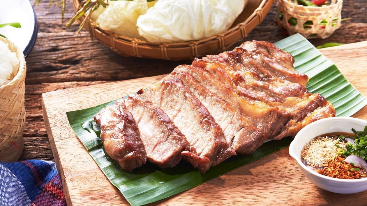 ၀က္ဂုတ္သားကင္ နွင့္ ထိုင္း အေရွ႕ေျမာက္ပိုင္းစတုိင္အစပ္ေဆာ႔စ္ ၀က္ဂုတ္သားကင္ နွင့္ ထိုင္း အေရွ႕ေျမာက္ပိုင္းစတုိင္အစပ္ေဆာ႔စ္