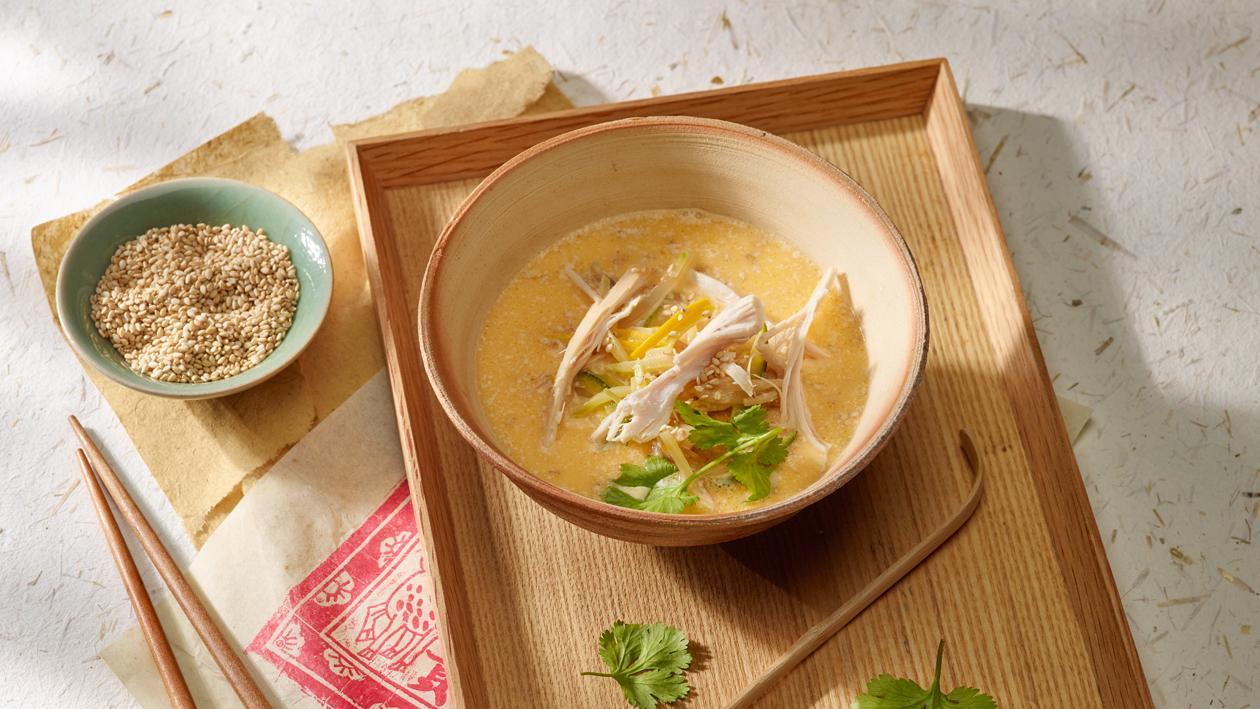 Aziatische kippensoep met kokosmelk en koriander – Recept Aziatische kippensoep met kokosmelk en koriander – Recept