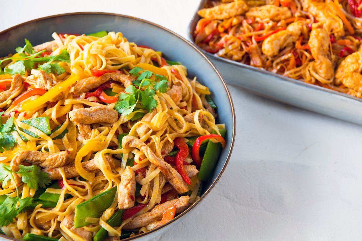 Chef Traiteur - Chinese varkensreepjes lo mein Chef Traiteur - Chinese varkensreepjes lo mein
