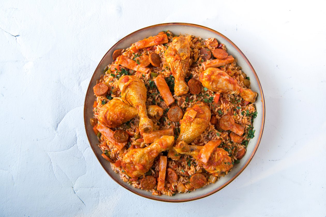 Chef Traiteur - Creoolse jambalaya met kip, chorizo en ham Chef Traiteur - Creoolse jambalaya met kip, chorizo en ham