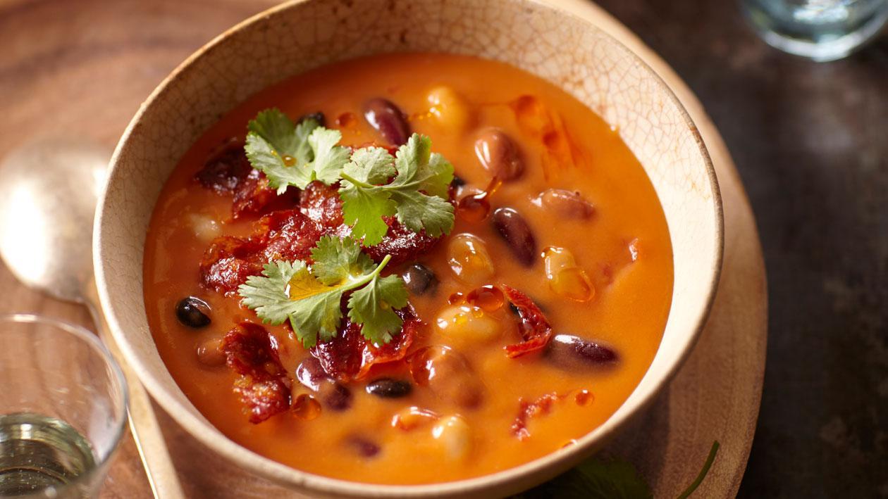 Tomatensoep uit Mexico met boontjes en chili – Recept Tomatensoep uit Mexico met boontjes en chili – Recept