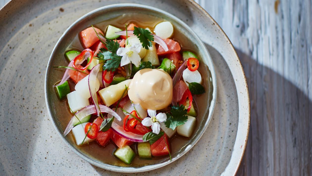 ''Ceviche'' van zalm en asperges met kreeften-Hollandaise ''Ceviche'' van zalm en asperges met kreeften-Hollandaise