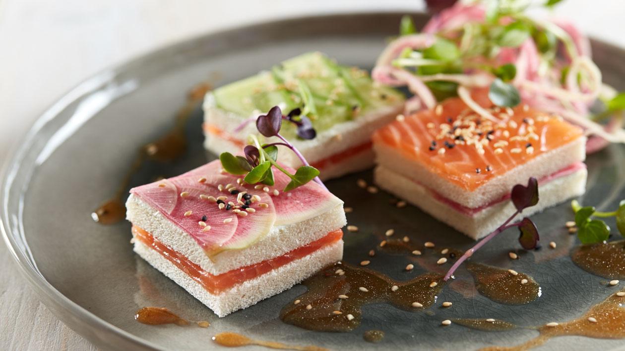 Gerookte zalm met wasabi sandwich