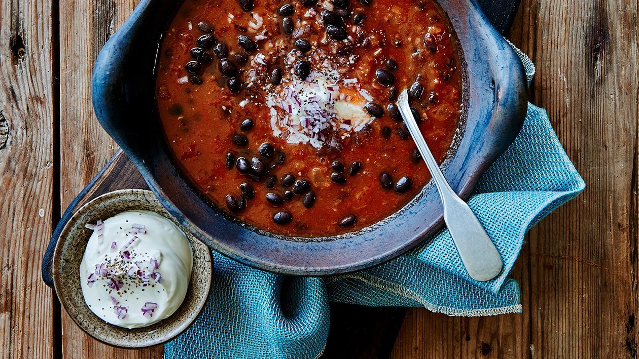 Meksikansk tomat- og bønnesuppe – Oppskrift Meksikansk tomat- og bønnesuppe – Oppskrift