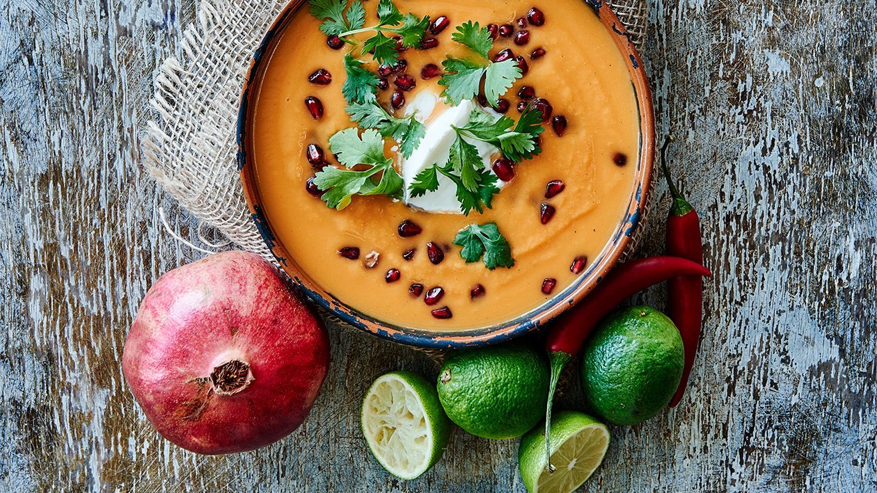 Søramerikansk søtpotetsuppe med lime – Oppskrift Søramerikansk søtpotetsuppe med lime – Oppskrift
