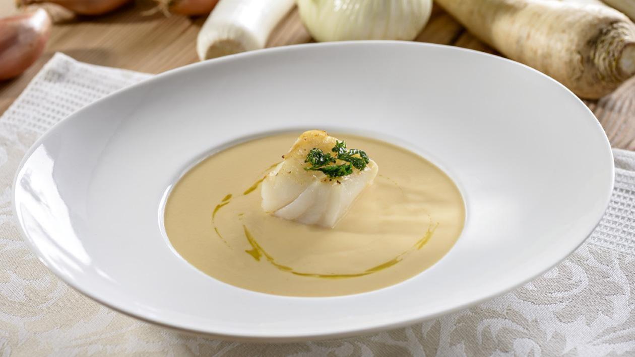 Krem z pietruszki z dorszem Krem z pietruszki z dorszem