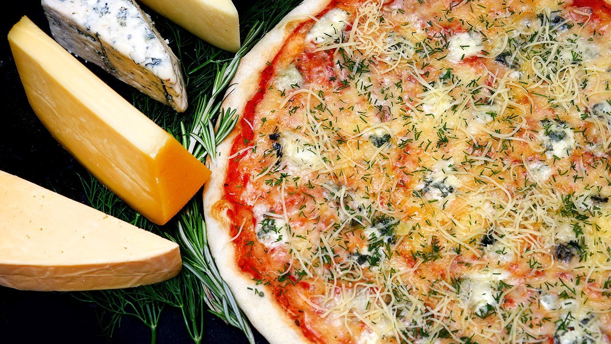 Pizza Quattro Formagi – cztery sery Pizza Quattro Formagi – cztery sery