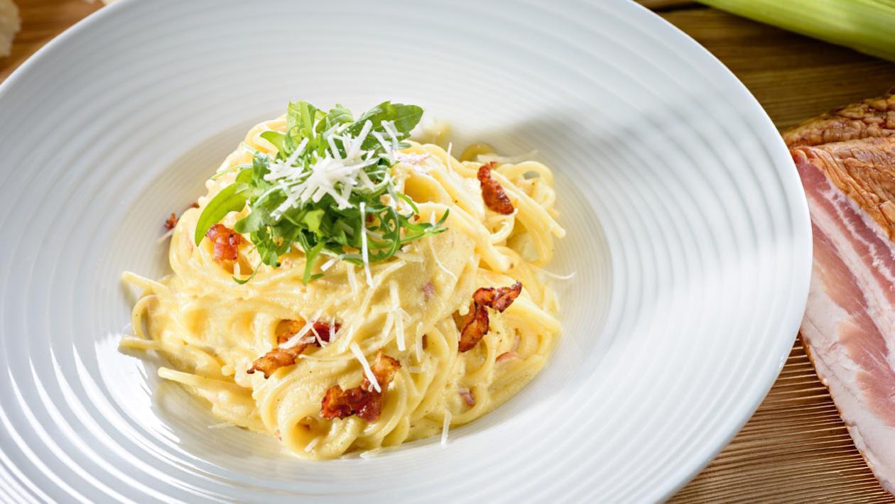 Spaghetti carbonara Spaghetti carbonara