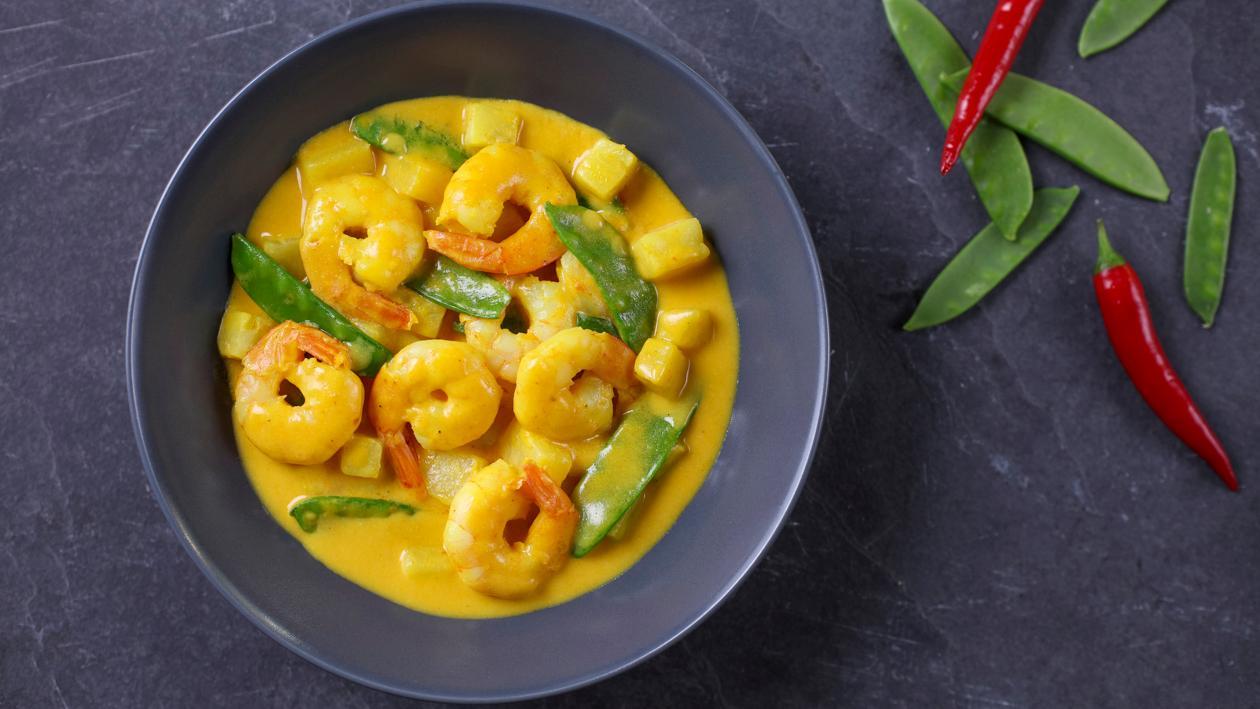 Żółte curry z krewetkami i ananasem Żółte curry z krewetkami i ananasem