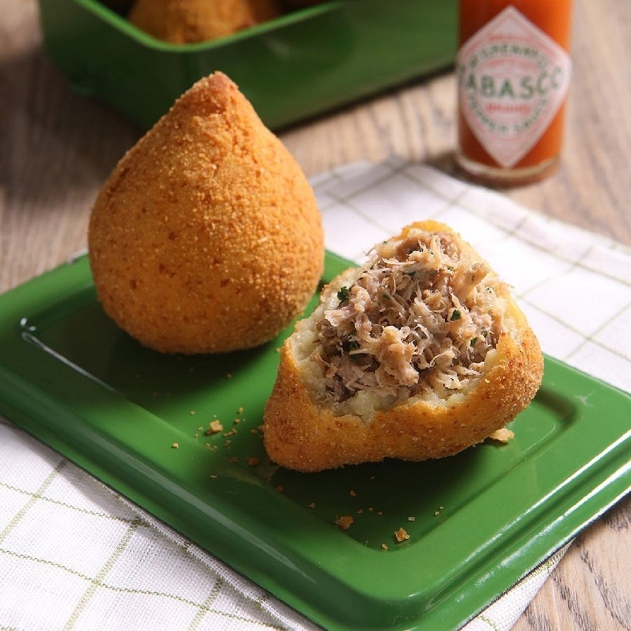 Coxinha de Costela Coxinha de Costela
