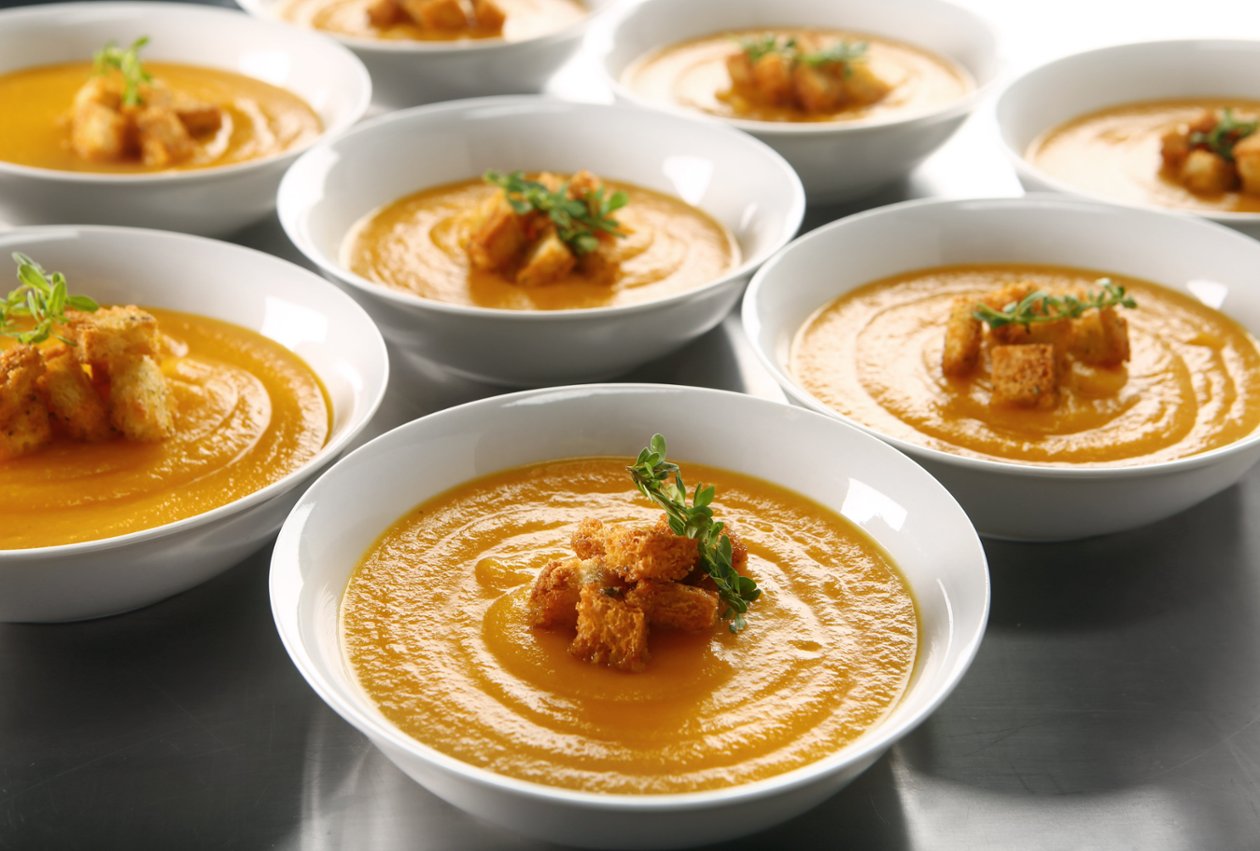 Sopa de Cenoura e Limão Sopa de Cenoura e Limão