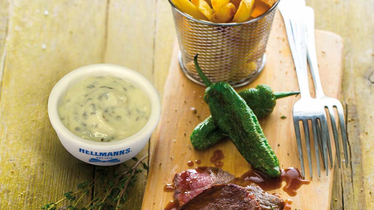 Bife de Alcatra com Batata SteakHouse e Molho Tártaro