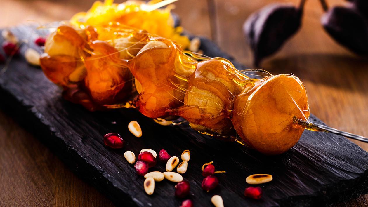 Espetada de Profiteroles Caramelizados