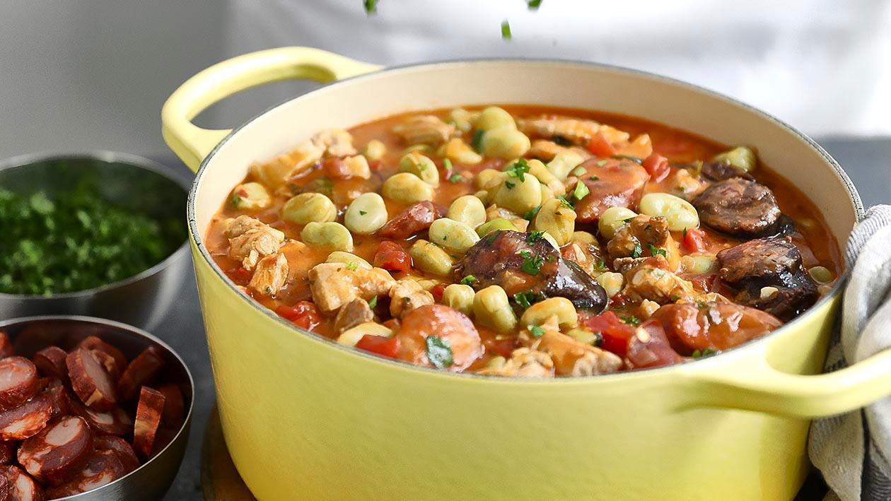 Favas com entrecosto à portuguesa