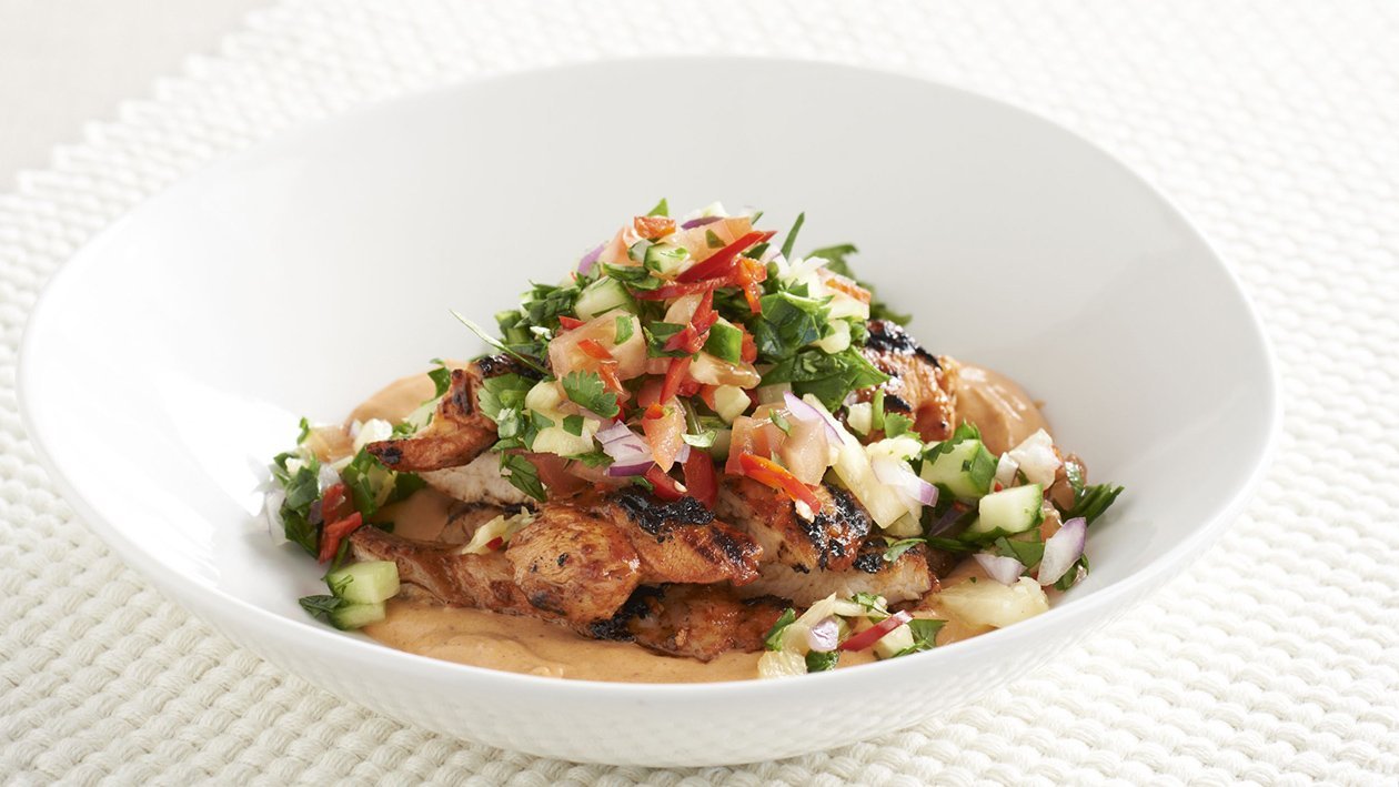 Salada de Frango Thai