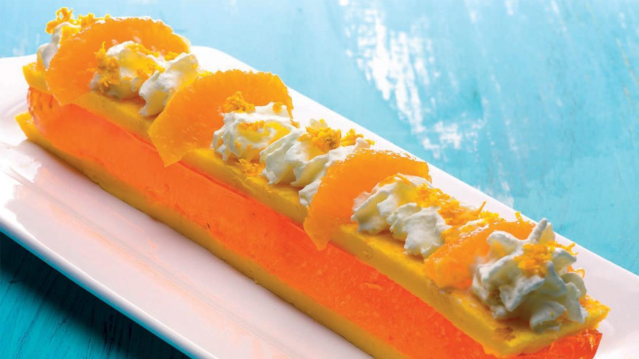 Torta e gelatina de laranja