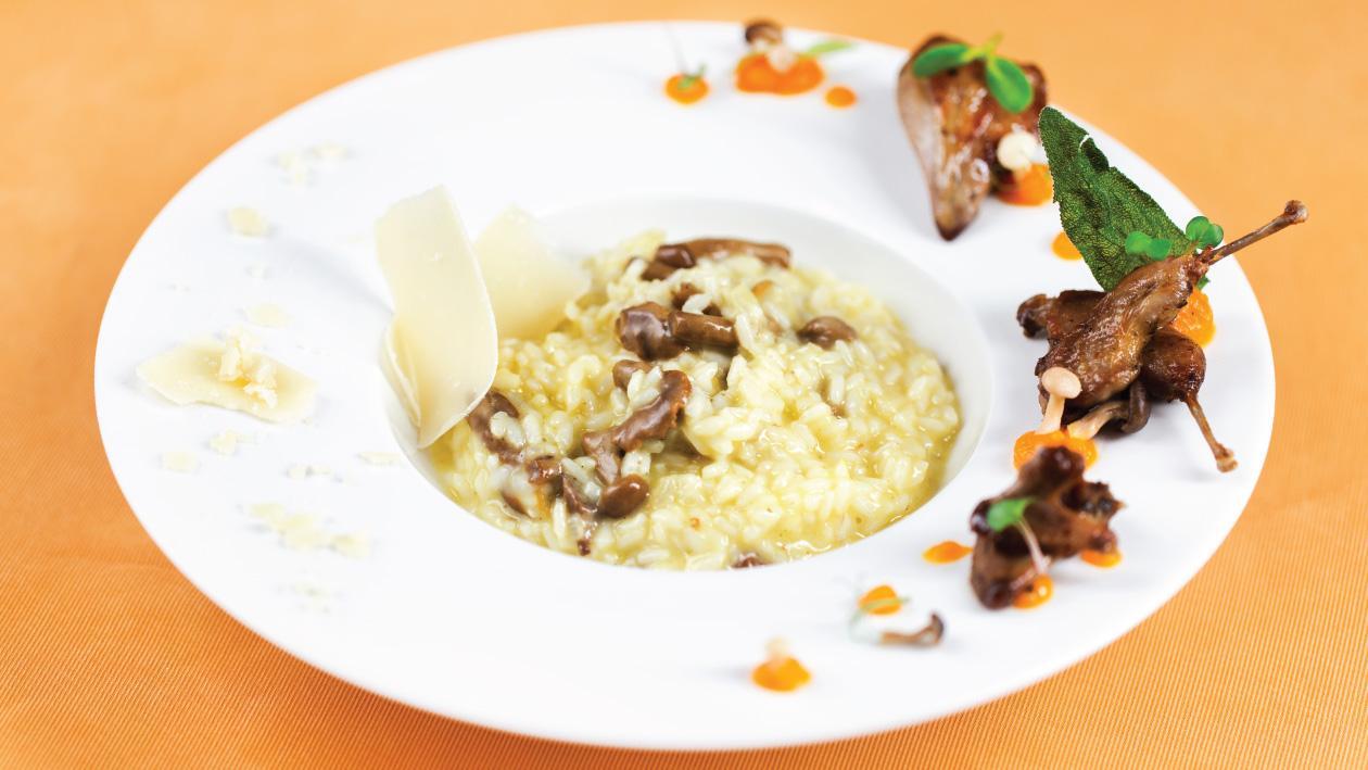 Risotto cu ciuperci de padure si prepelita Risotto cu ciuperci de padure si prepelita