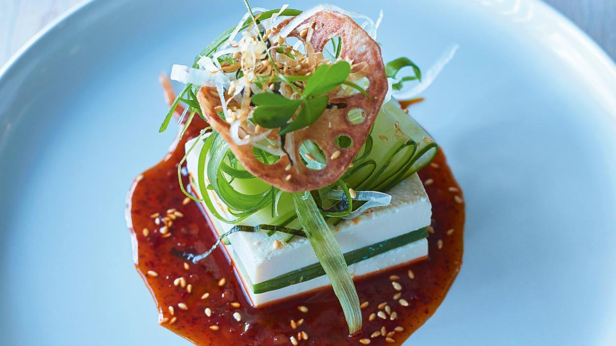 Salata cu tofu si castravete Salata cu tofu si castravete