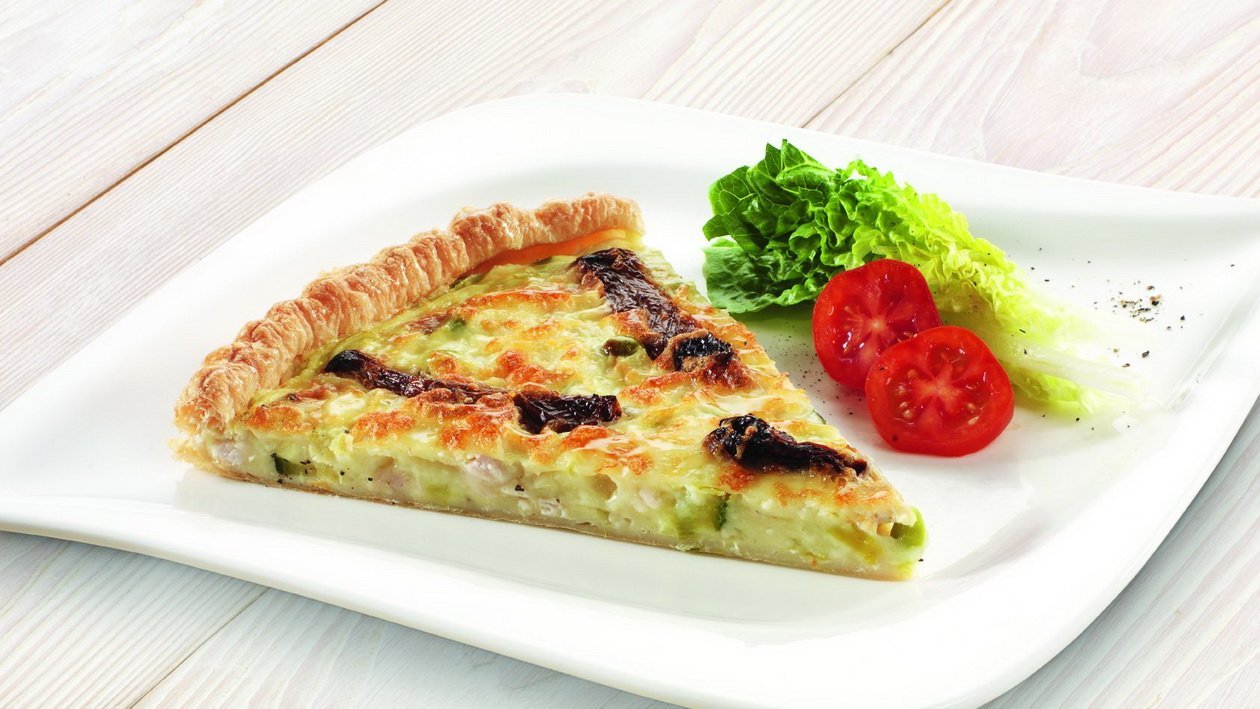 Киш с курицей (лососем) Киш с курицей (лососем)