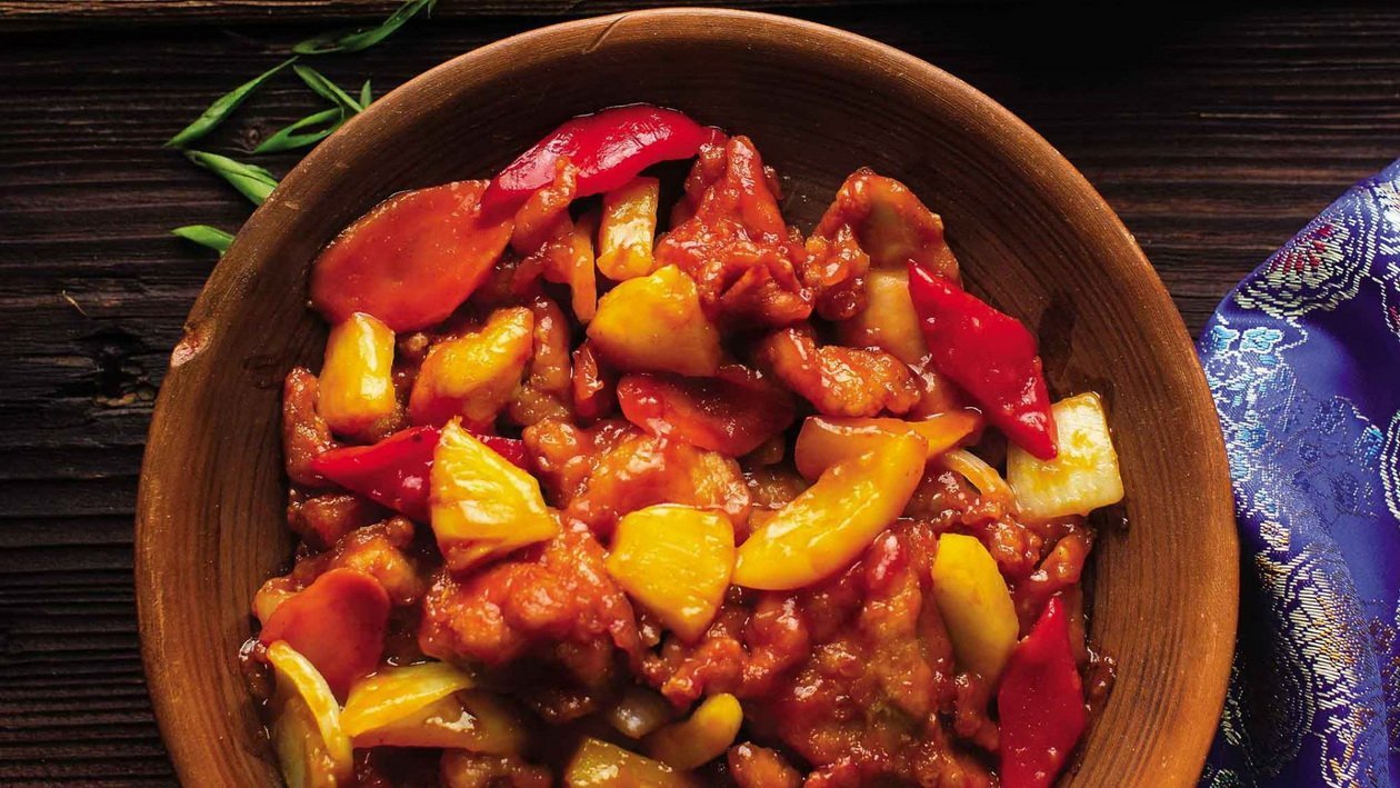 Курица в кисло-сладком соусе Курица в кисло-сладком соусе