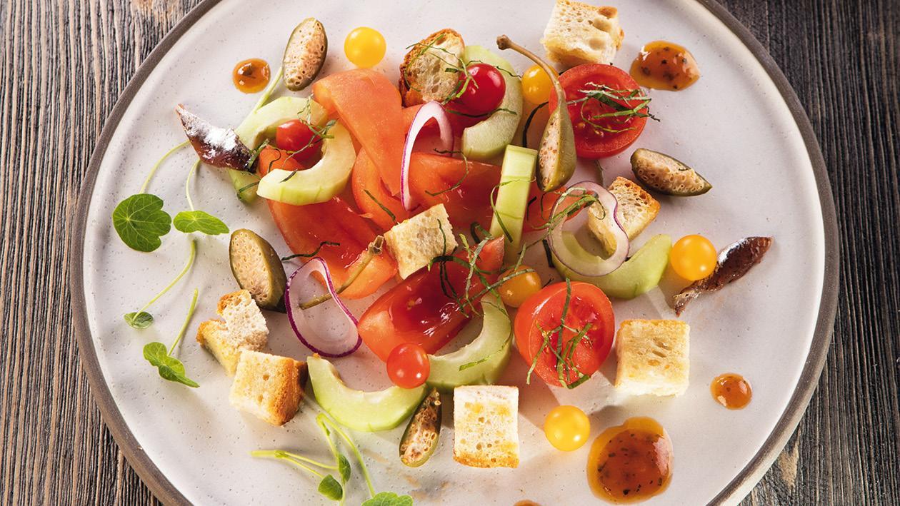 Šalát Panzanella Šalát Panzanella