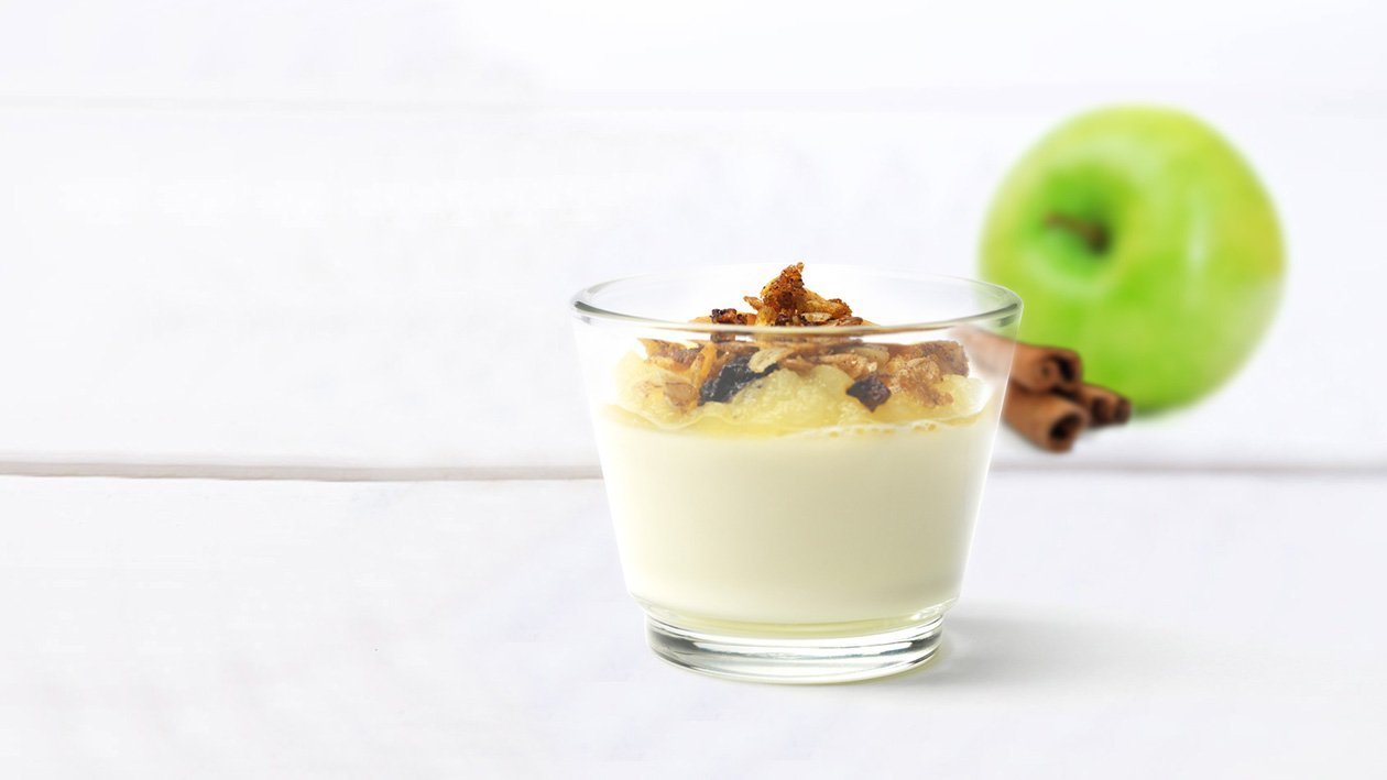 Äpple Pannacotta med rostad kanelmusli Äpple Pannacotta med rostad kanelmusli