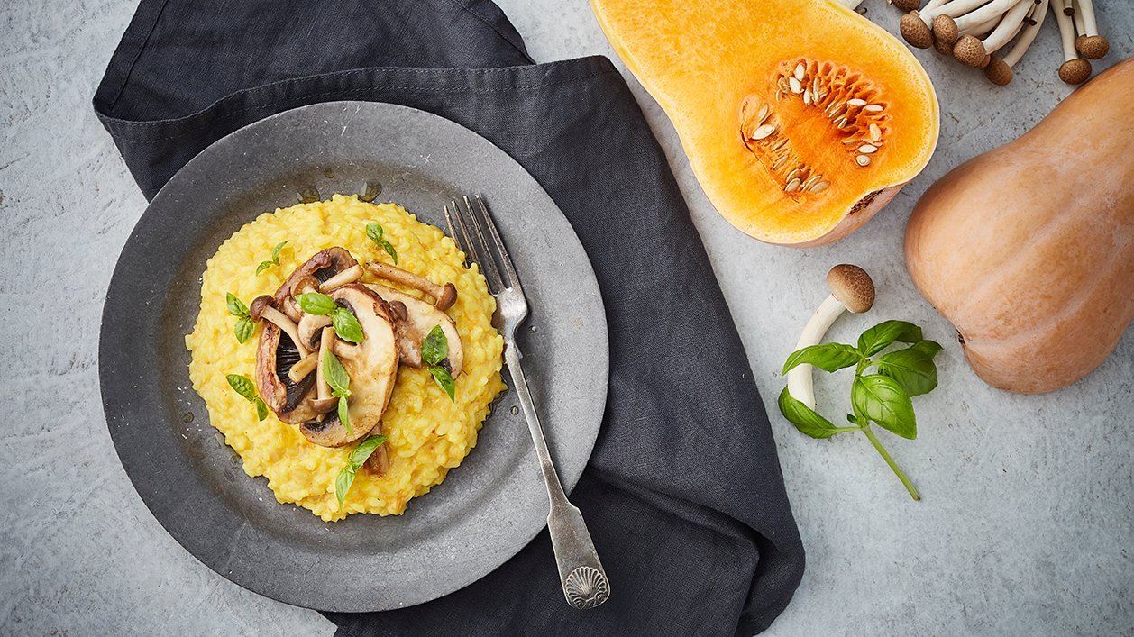 Butternutsquash-risotto med skogssvamp Butternutsquash-risotto med skogssvamp