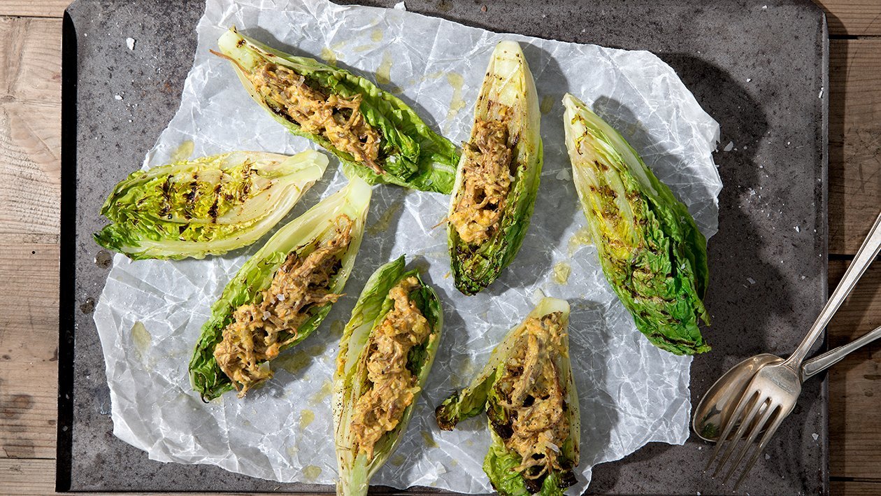 Grillad gemsallad med curryremoulad och pulled beef Grillad gemsallad med curryremoulad och pulled beef