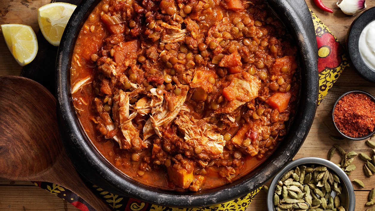 Het Etiopisk one pot-gryta med kyckling och linser Het Etiopisk one pot-gryta med kyckling och linser