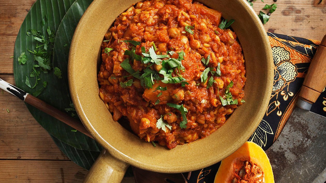 Nordafrikansk one pot-gryta med pumpa och kikärtor Nordafrikansk one pot-gryta med pumpa och kikärtor