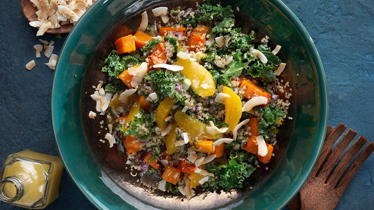 Sydamerikansk sallad på qunioa, pumpa och grönkål Sydamerikansk sallad på qunioa, pumpa och grönkål