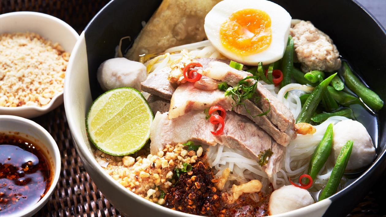 ก๋วยเตี๋ยวต้มยำสุโขทัย ก๋วยเตี๋ยวต้มยำสุโขทัย