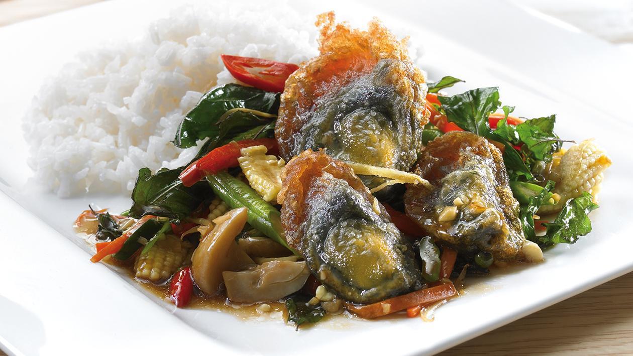 ข้าวไข่กรุบกะเพรากรอบ ข้าวไข่กรุบกะเพรากรอบ