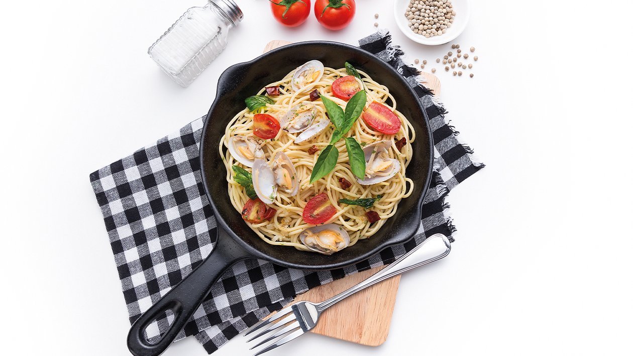 สปาเก็ตตี้ผัดหอยลายสไปซี่ สปาเก็ตตี้ผัดหอยลายสไปซี่