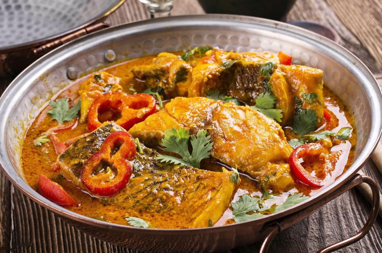 Domatesli Lagos Balığı Yahni Domatesli Lagos Balığı Yahni