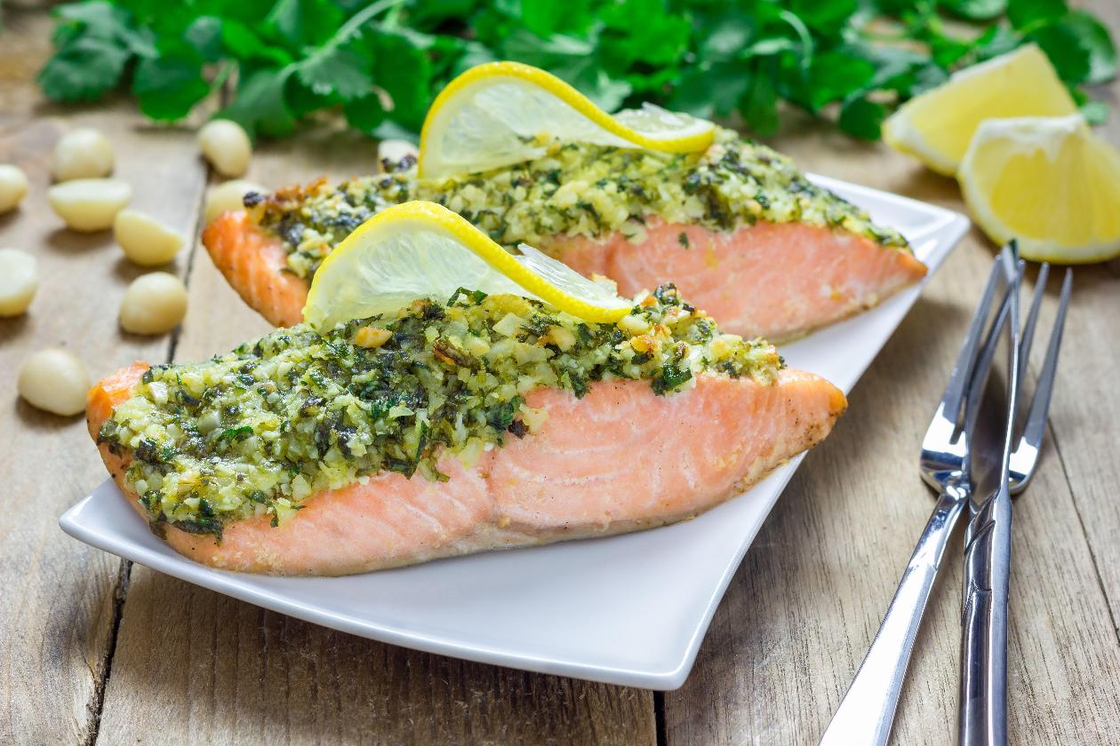 Fırında Pesto Kıtırlı Somon Balığı, Mayer Limon İle Fırında Pesto Kıtırlı Somon Balığı, Mayer Limon İle