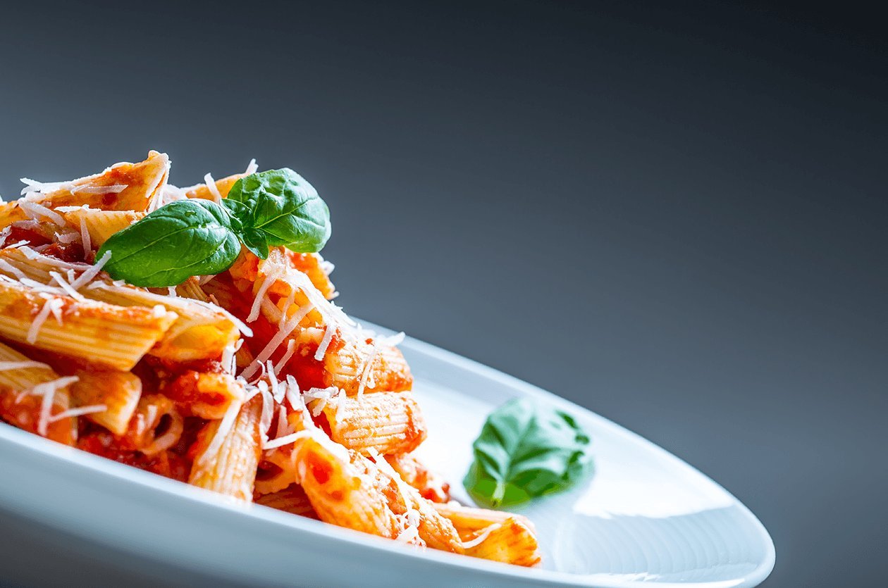 Fırında Tavuklu Sebzeli Penne Arrabiata Fırında Tavuklu Sebzeli Penne Arrabiata