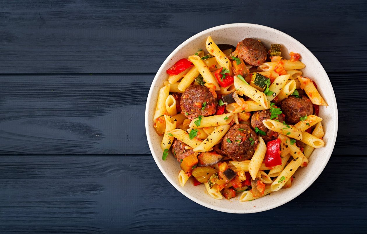 Köfteli Penne Makarna Köfteli Penne Makarna