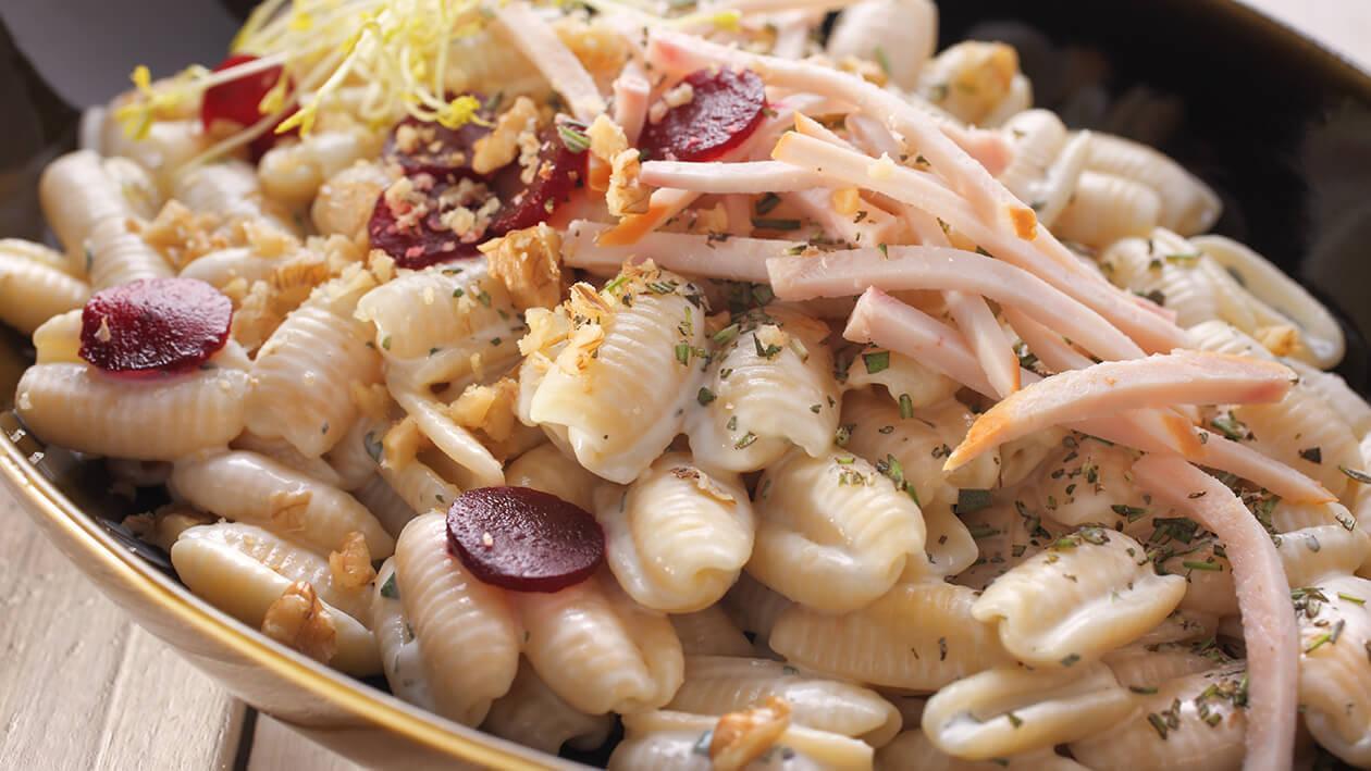 Pancar ve Füme Tavuklu Gnocchi Pancar ve Füme Tavuklu Gnocchi